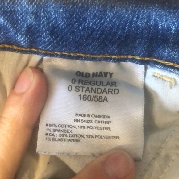 Old Navy Straight Leg BF Jeans - Picture 3 of 5